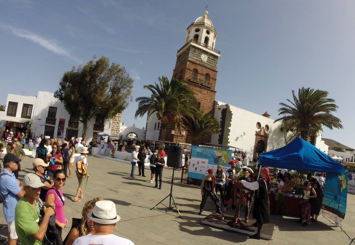 Jornada Inaugural Langaia  2014 "Piratas al reciclaje"