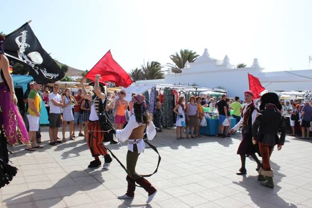 Jornada Inaugural Langaia  2014 "Piratas al reciclaje"