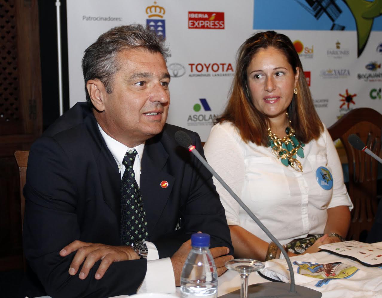 Rueda de prensa presentaci&oacute;n